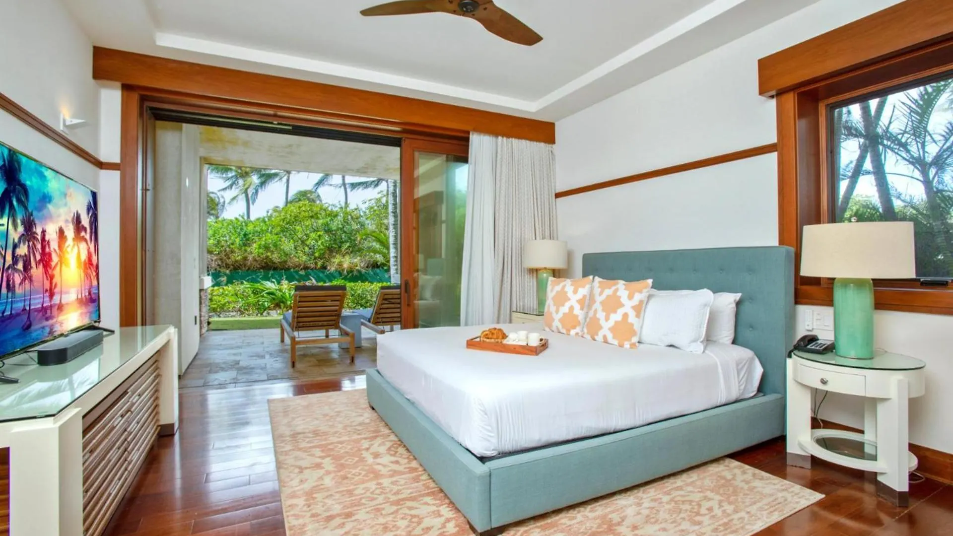 Kbm Resorts Free Car Hale Mala At Montage Kapalua Bay Includes Daily Housekeeping Spa Kahana United States
